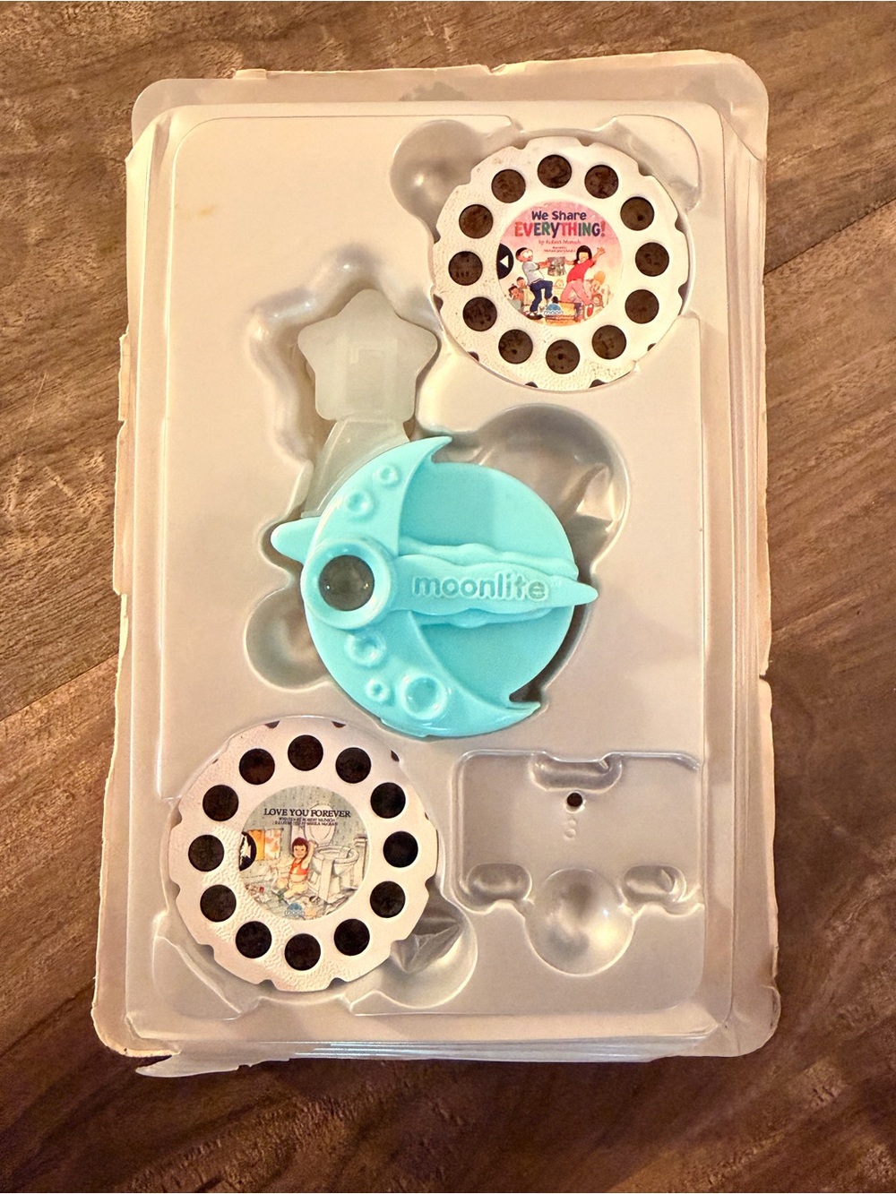 Story Projector for Kids - Moonlite Story Viewer